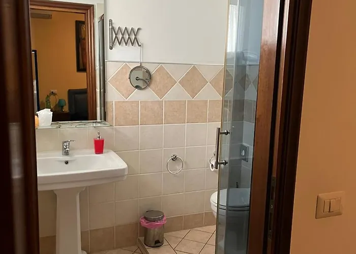 La Perla Di 4* Roma