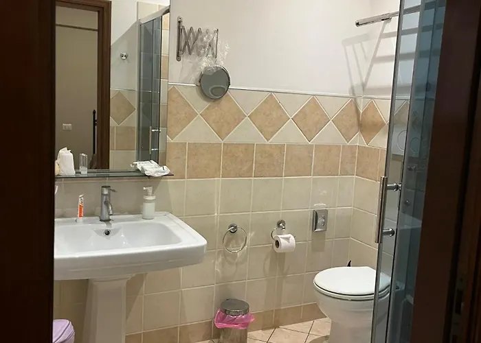 Oda ve Kahvaltı La Perla Di Roma