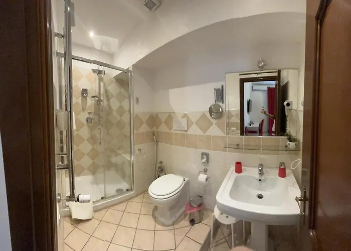 La Perla Di Oda ve Kahvaltı Roma